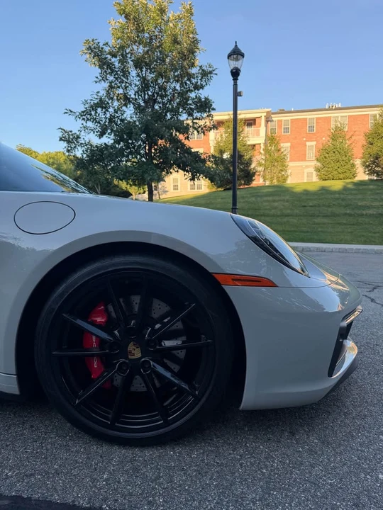 2021 Porsche 992 Carrera 4S - Image 11 of 18