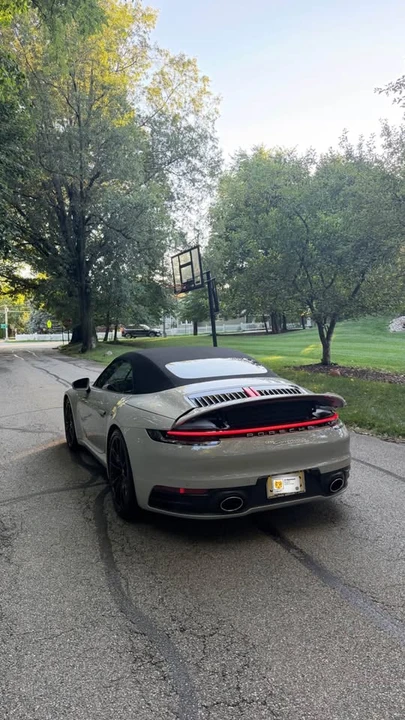 2021 Porsche 992 Carrera 4S - Image 4 of 18