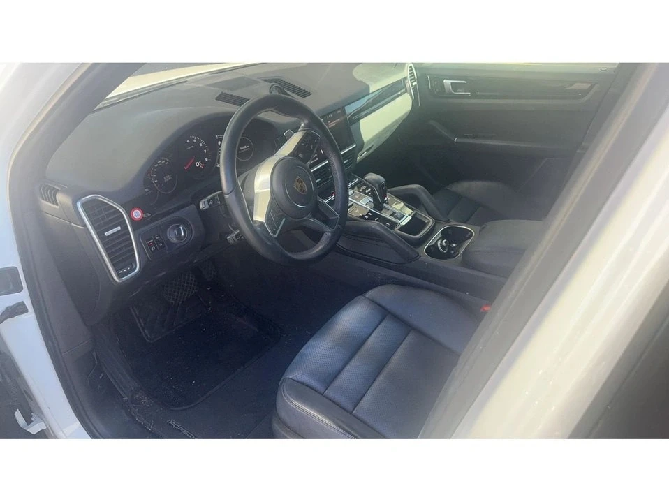 2021 Porsche 9Y0/9Y3 Cayenne - Image 2 of 3