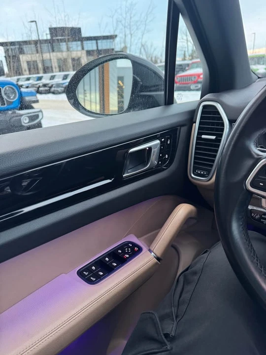 2021 Porsche 9Y0/9Y3 Cayenne - Image 8 of 8