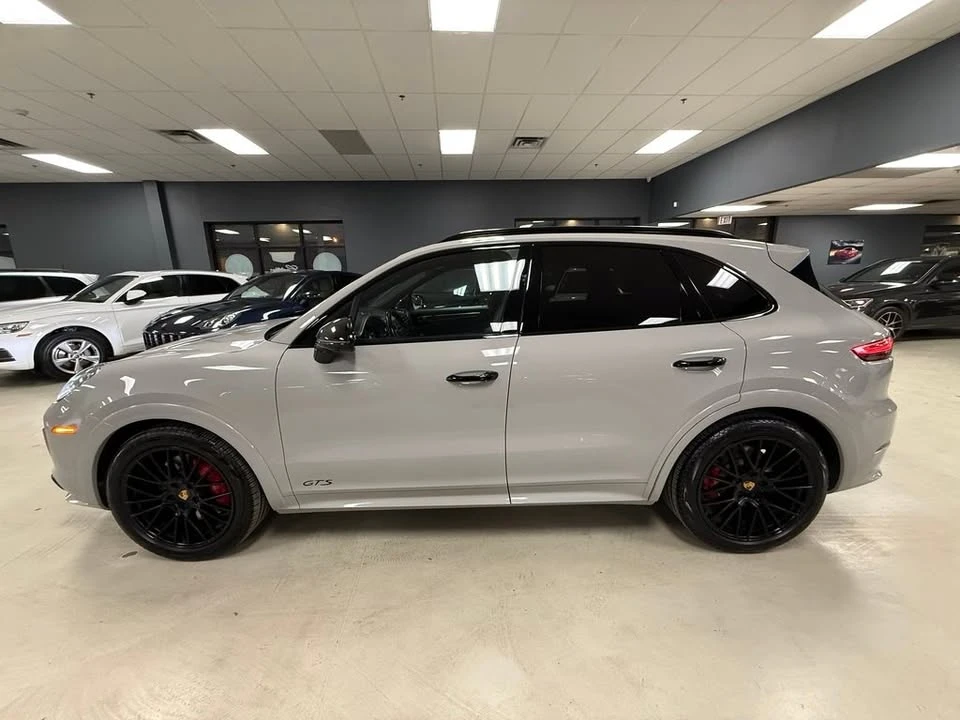 2021 Porsche 9Y0/9Y3 Cayenne - Image 2 of 20