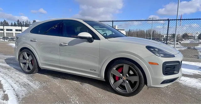 2021 Porsche Cayenne GTS Coupe