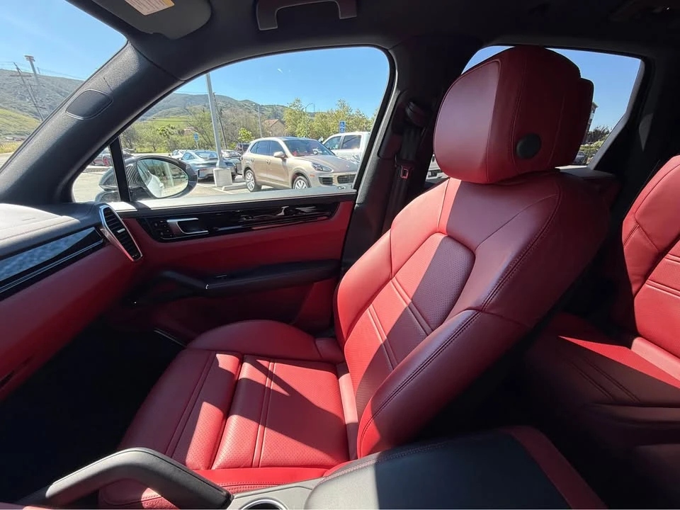 2021 Porsche 9Y0/9Y3 Cayenne - Image 13 of 16