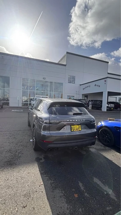 2021 Porsche 9Y0/9Y3 Cayenne - Image 3 of 9