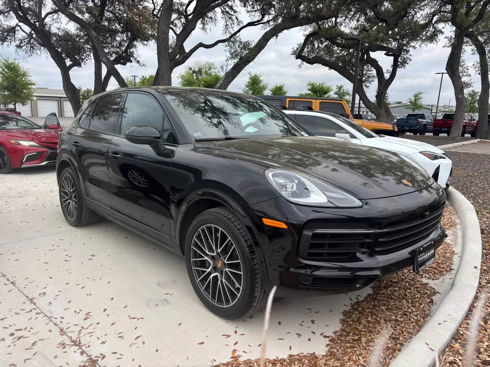2021 Porsche 9Y0/9Y3 Cayenne - Image 2 of 8