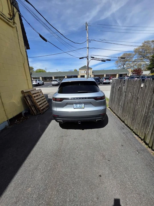 2021 Porsche 9Y0/9Y3 Cayenne - Image 3 of 13