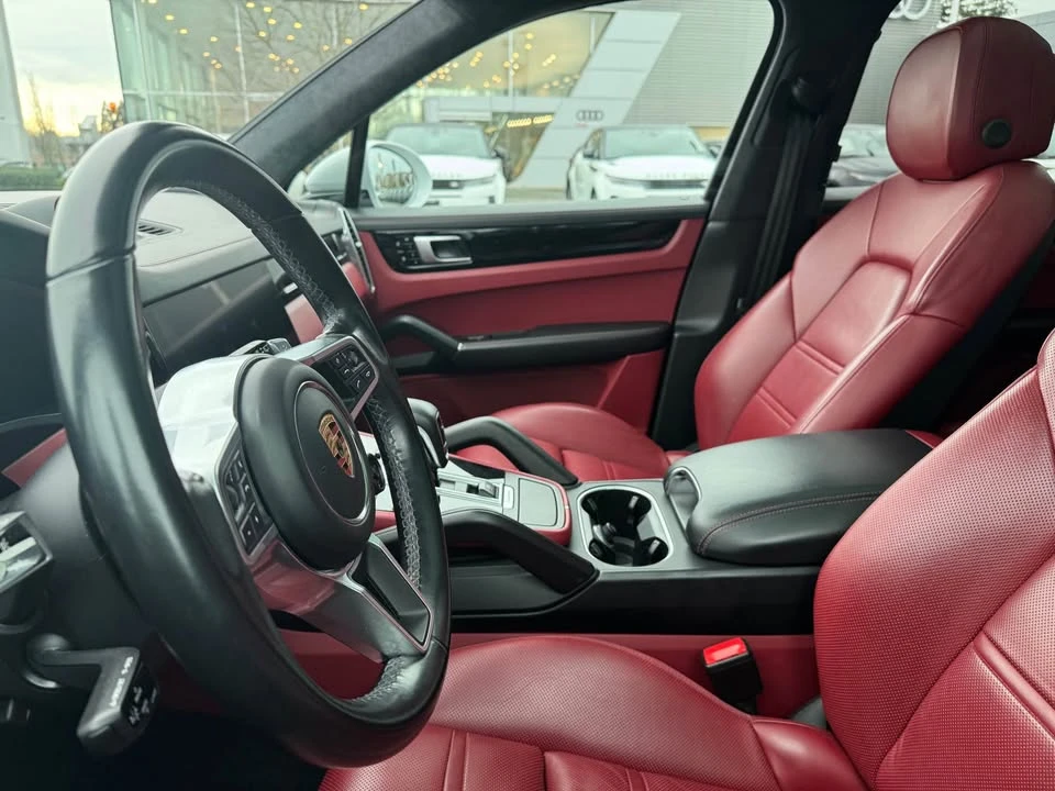 2021 Porsche 9Y0/9Y3 Cayenne - Image 2 of 2