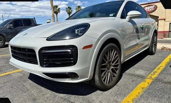 2021 Porsche Cayenne Coupe