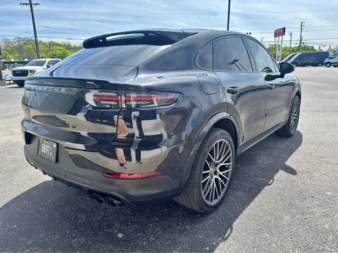 2021 Porsche Cayenne Coupe