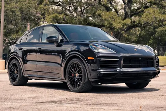 2021 Porsche Cayenne GTS Coupe
