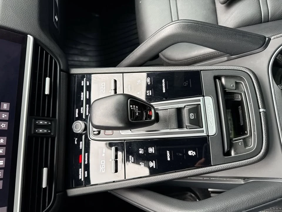2021 Porsche 9Y0/9Y3 Cayenne - Image 14 of 19