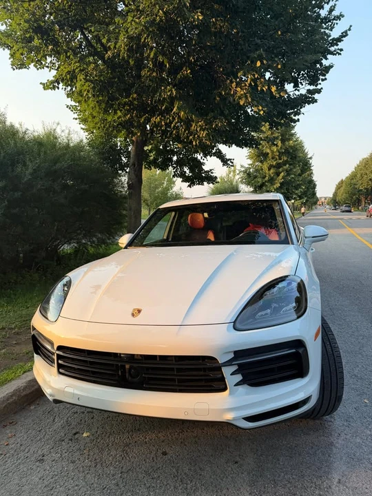 2021 Porsche 9Y0/9Y3 Cayenne S - Image 2 of 17