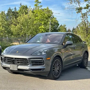 2021 Porsche Cayenne S Coupe