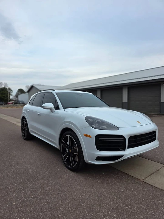 2021 Porsche 9Y0/9Y3 Cayenne Turbo - Image 3 of 15