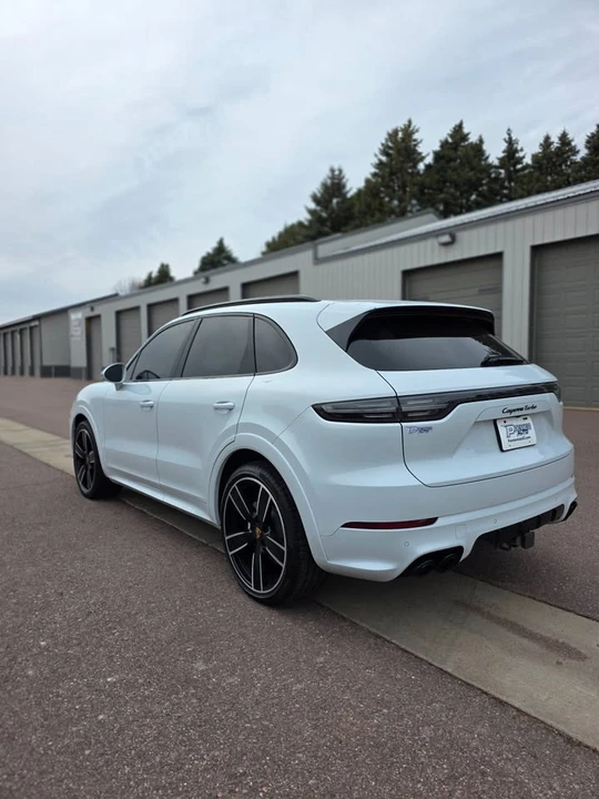 2021 Porsche 9Y0/9Y3 Cayenne Turbo - Image 11 of 15