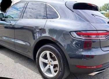 2021 Porsche Macan - Image 10 of 13
