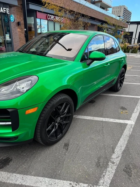 2021 Porsche Macan - Image 3 of 6