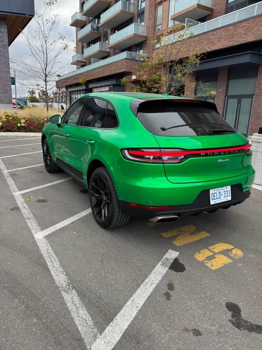 2021 Porsche Macan - Image 4 of 6