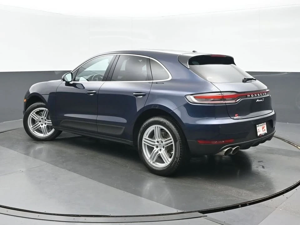 2021 Porsche Macan - Image 2 of 16