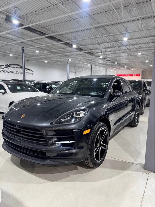 2021 Porsche Macan - Image 12 of 13