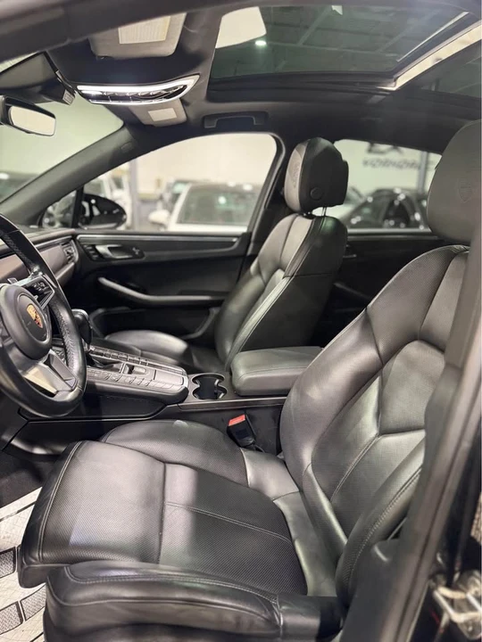 2021 Porsche Macan - Image 7 of 13