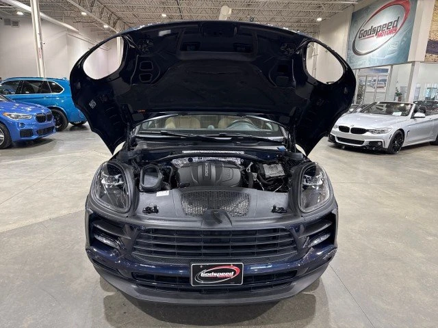 2021 Porsche Macan - Image 17 of 20