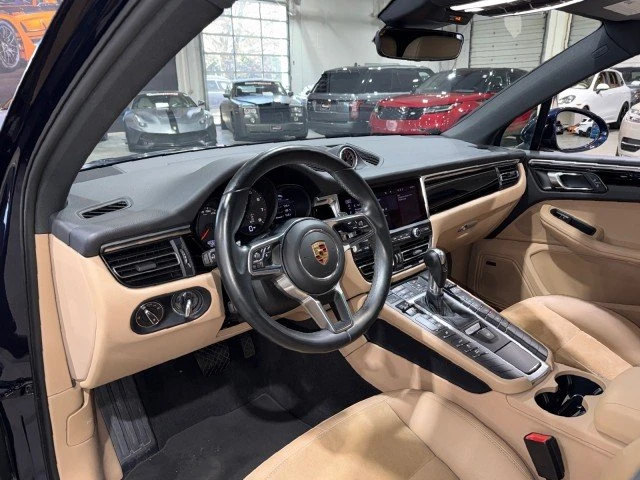 2021 Porsche Macan - Image 8 of 20