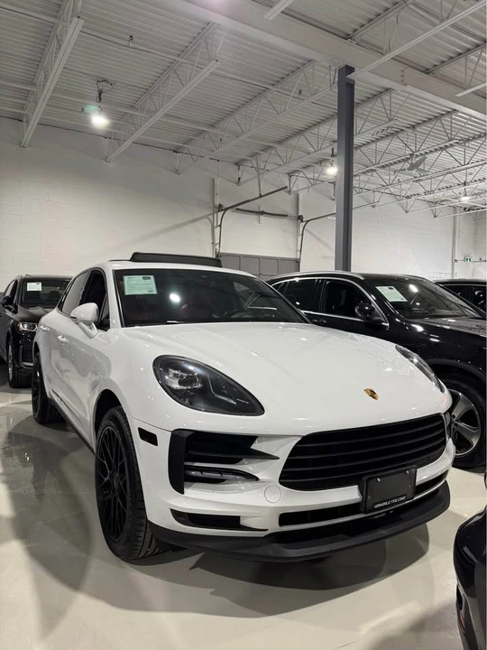 2021 Porsche Macan - Image 4 of 17