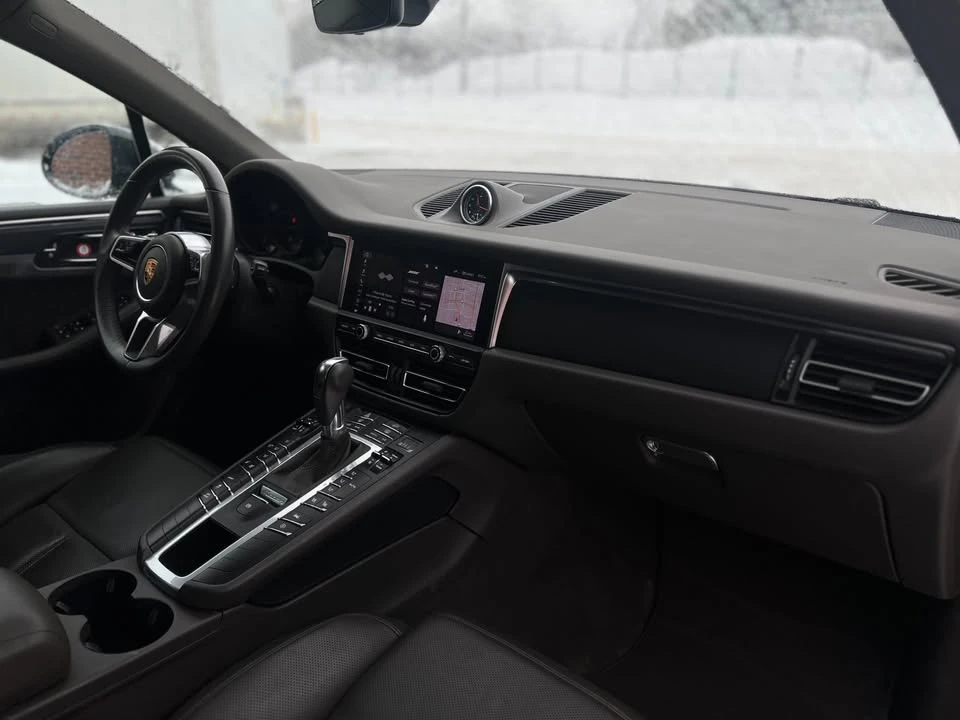 2021 Porsche Macan - Image 7 of 20