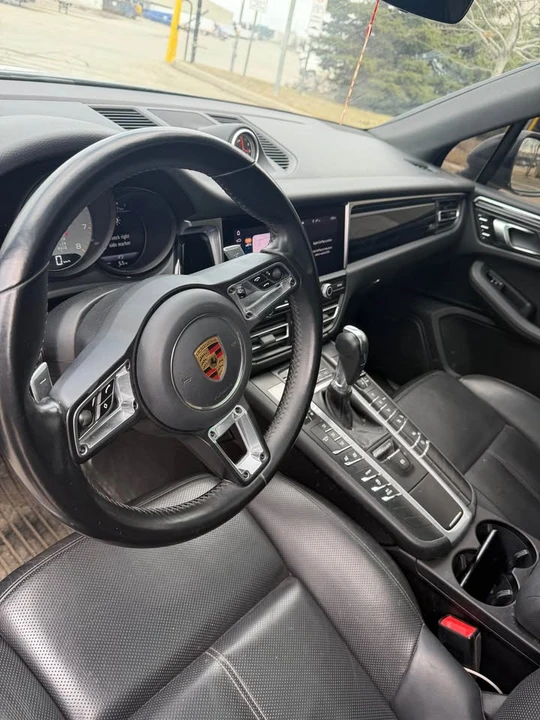 2021 Porsche Macan S - Image 7 of 9