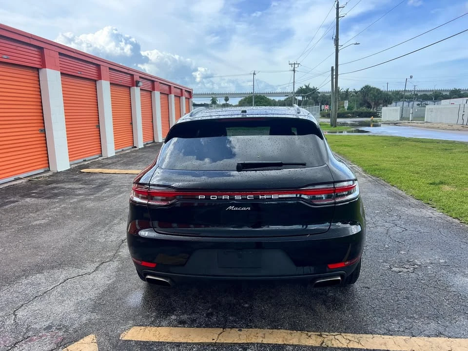 2021 Porsche Macan - Image 4 of 8
