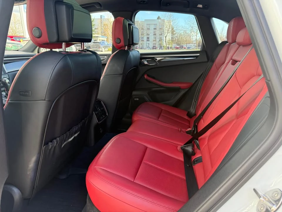 2021 Porsche Macan S - Image 8 of 13