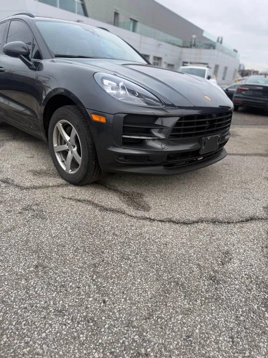 2021 Porsche Macan - Image 2 of 16