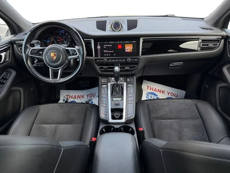 2021 Porsche Macan - Image 10 of 14