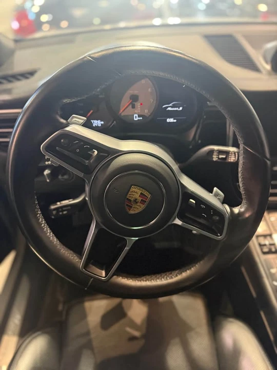 2021 Porsche Macan S - Image 6 of 10