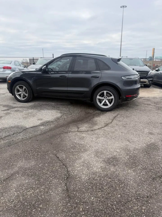 2021 Porsche Macan - Image 6 of 16