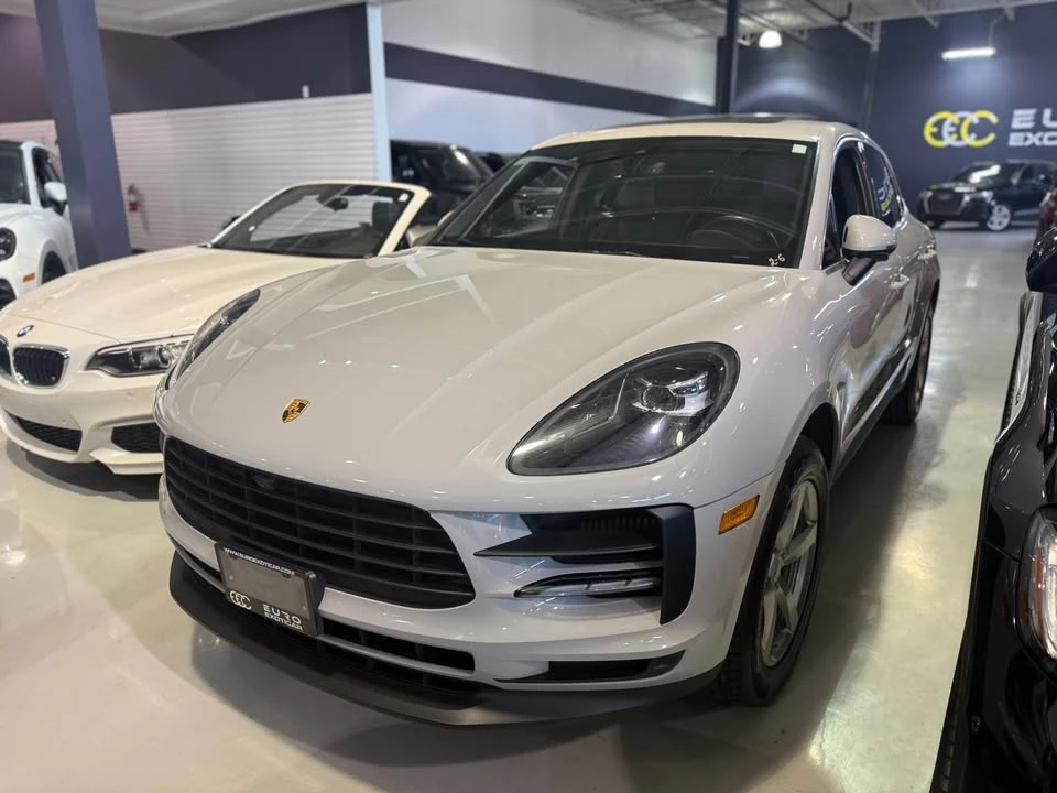 2021 Porsche Macan S - Image 2 of 10