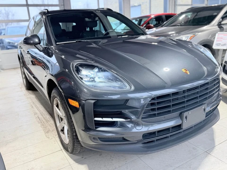 2021 Porsche Macan - Image 2 of 11