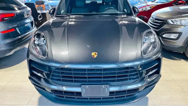 2021 Porsche Macan