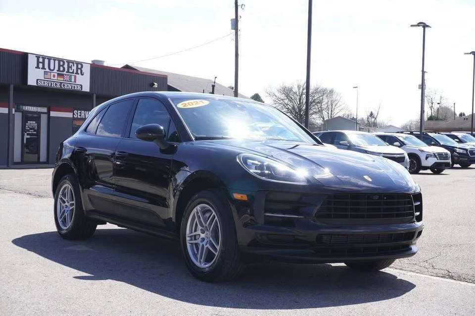 2021 Porsche Macan Turbo - Image 9 of 20