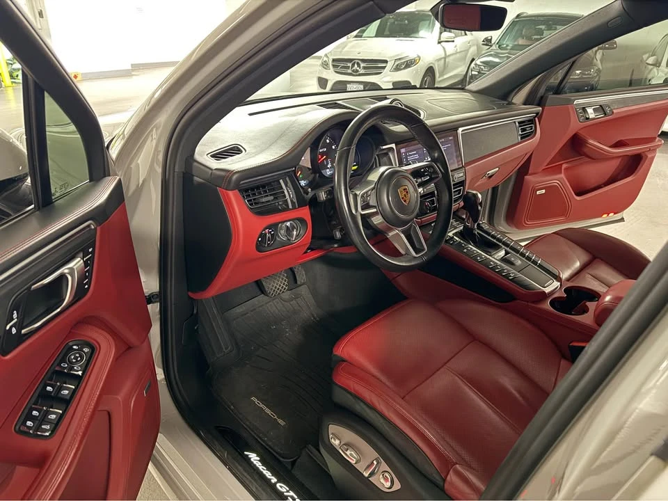 2021 Porsche Macan GTS - Image 13 of 20