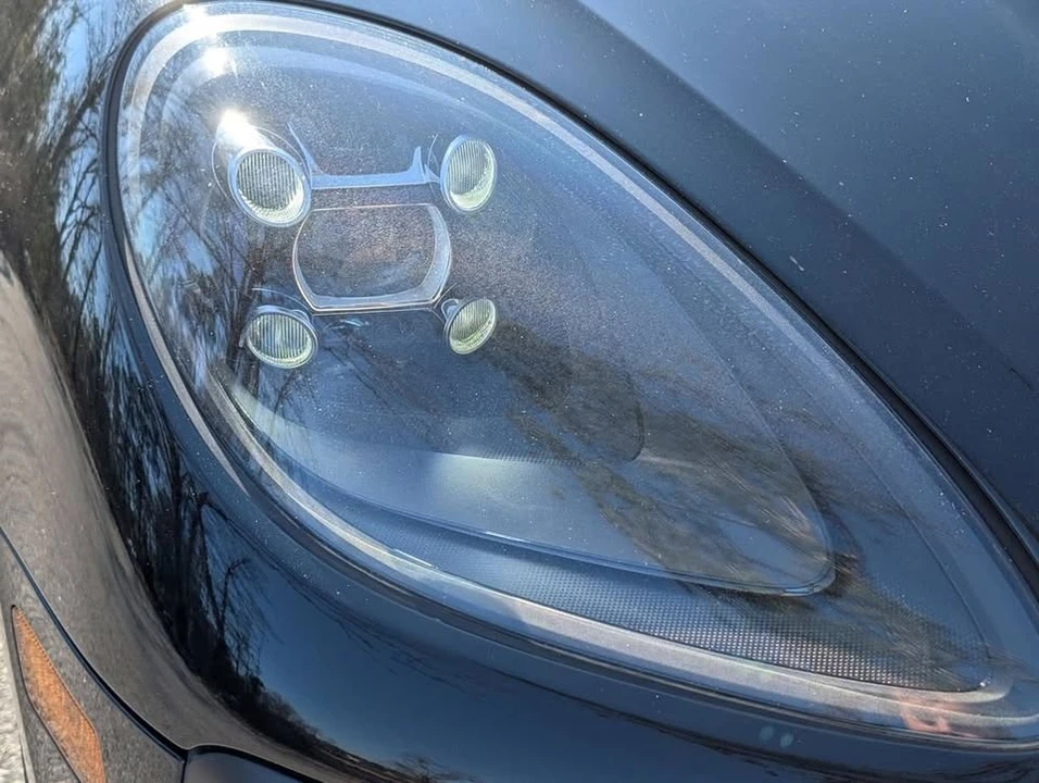 2021 Porsche Macan - Image 9 of 20