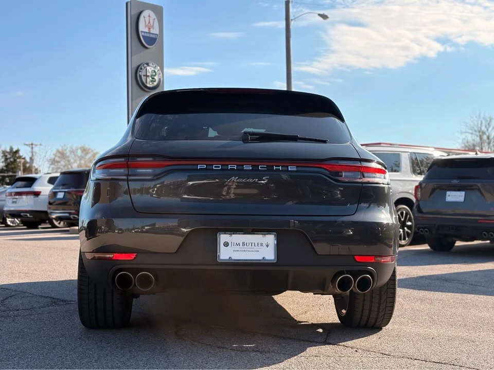 2021 Porsche Macan - Image 4 of 6
