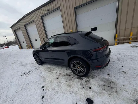 2021 Porsche Macan