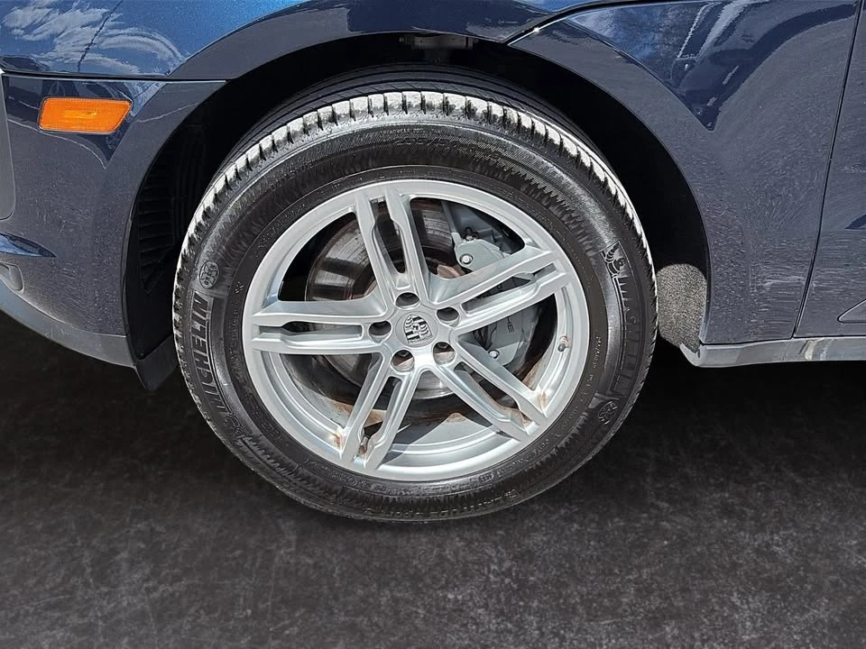 2021 Porsche Macan - Image 5 of 19