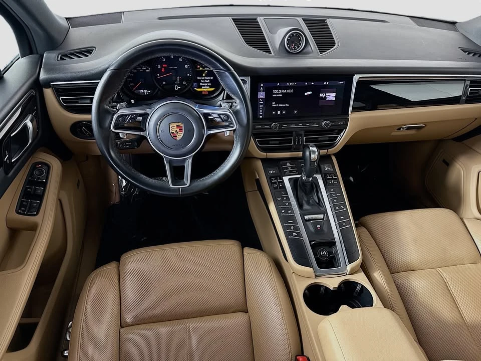 2021 Porsche Macan - Image 12 of 19