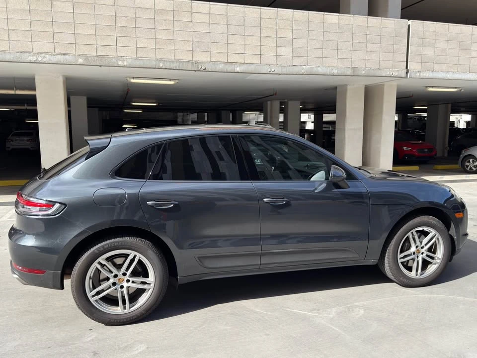 2021 Porsche Macan - Image 5 of 15