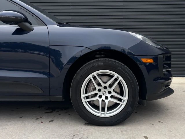 2021 Porsche Macan - Image 11 of 20