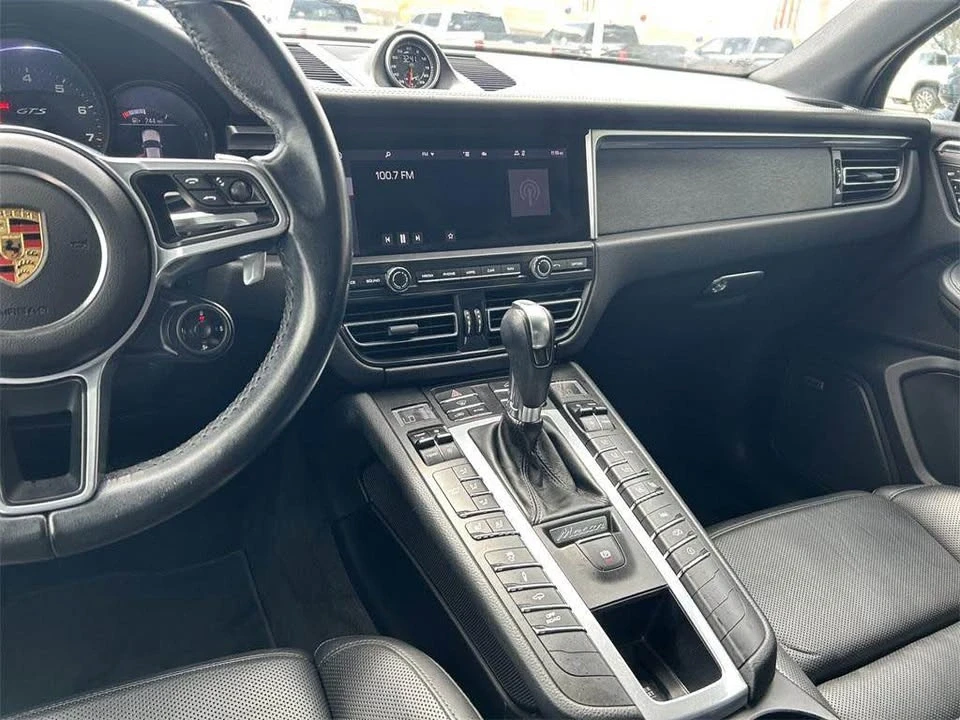 2021 Porsche Macan GTS - Image 10 of 19