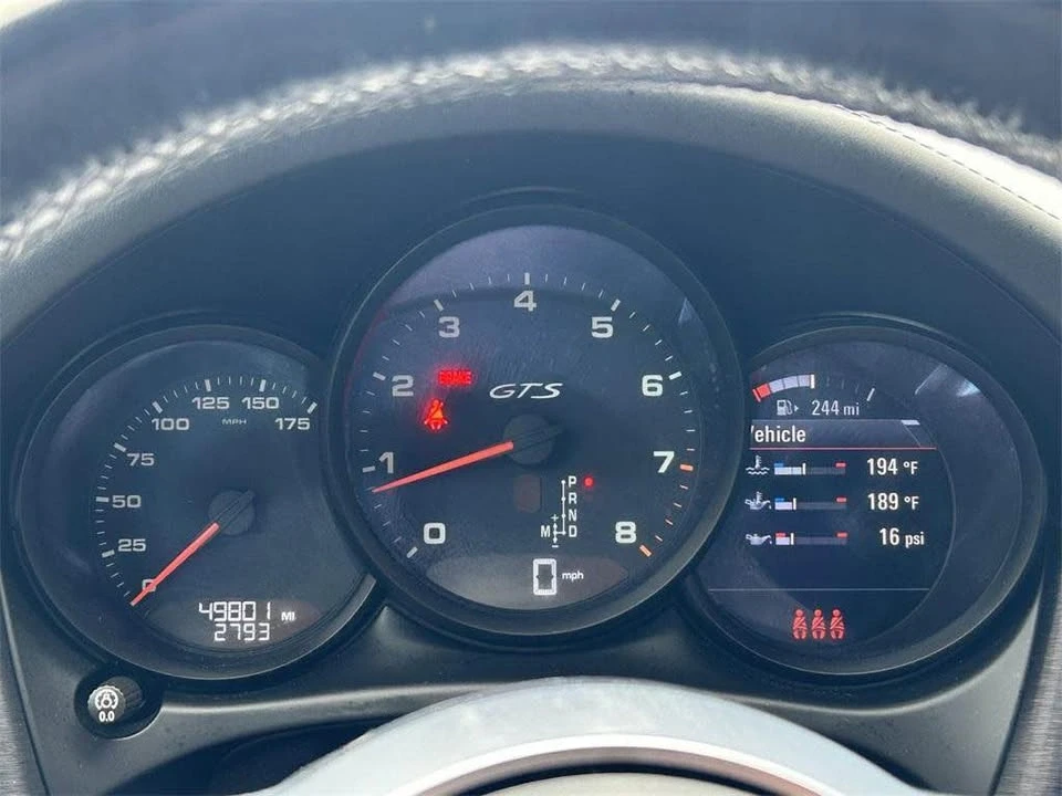 2021 Porsche Macan GTS - Image 14 of 19